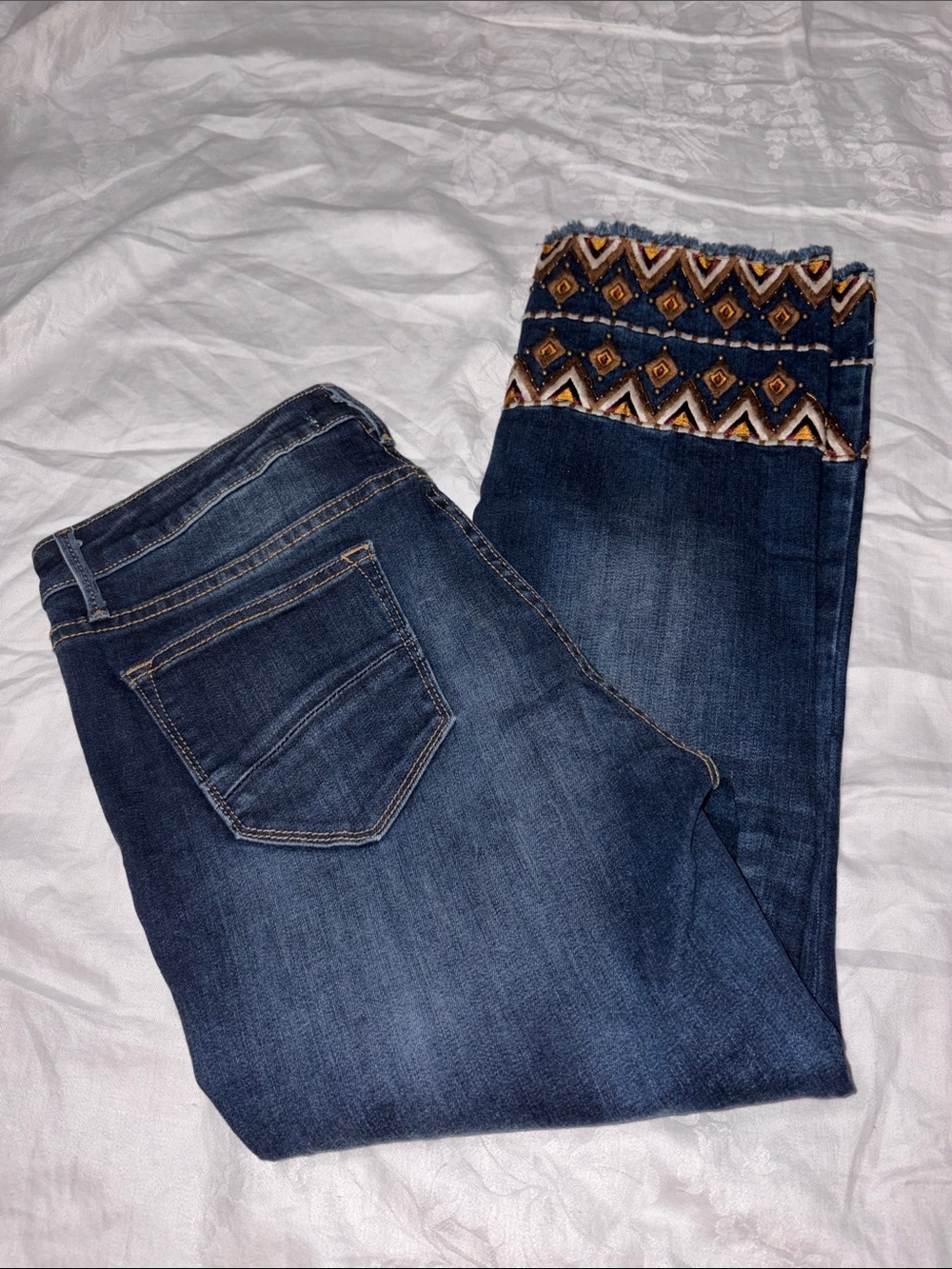 Like new Driftwood Colette Jeans with Aztec Embroidered Cuff & Waist Size 30